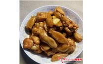 杏鲍菇烧翅根，鲜嫩入味